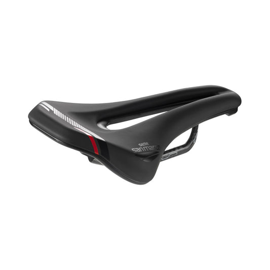 Siodełko SAN MARCO GROUND SHORT OPEN-FIT CARBON FX 140 mm czarne