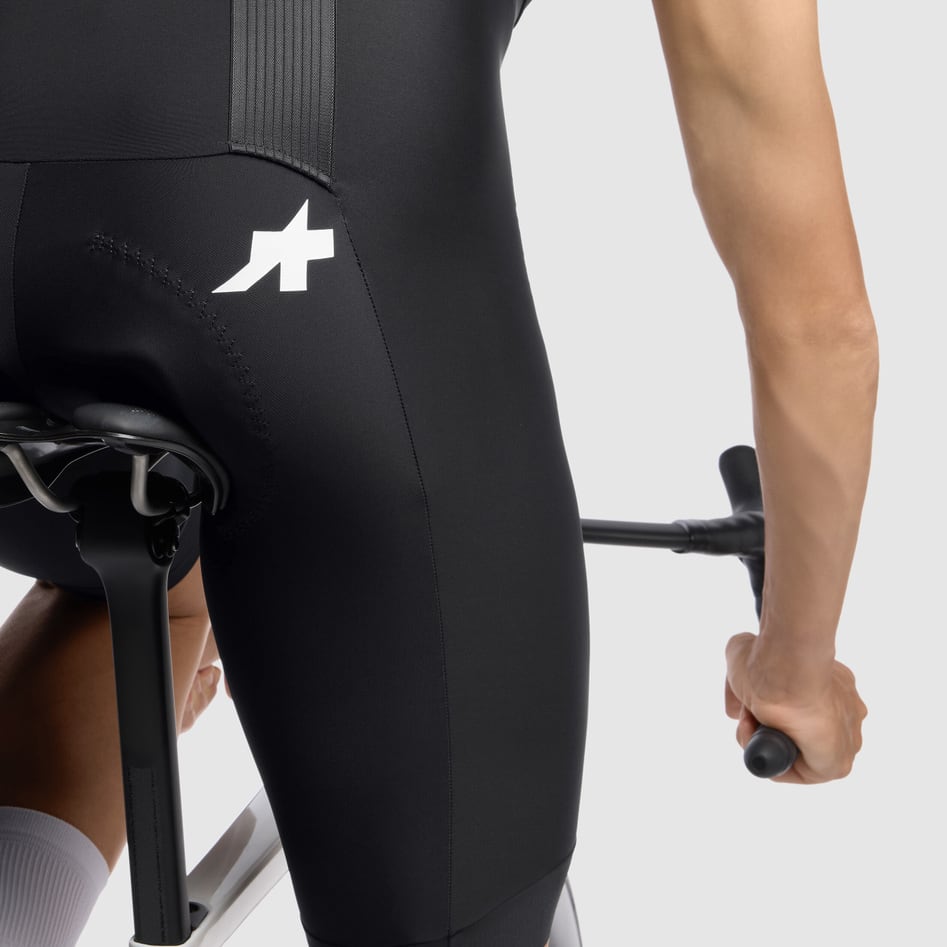 ASSOS MILLE GT S11 Black Bib Tight