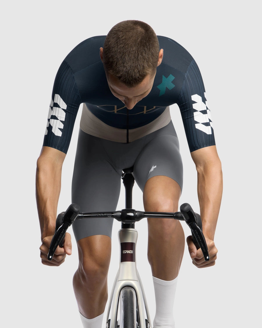 ASSOS EQUIPE RS S11 Something to say Dres s krátkým rukávem modrý