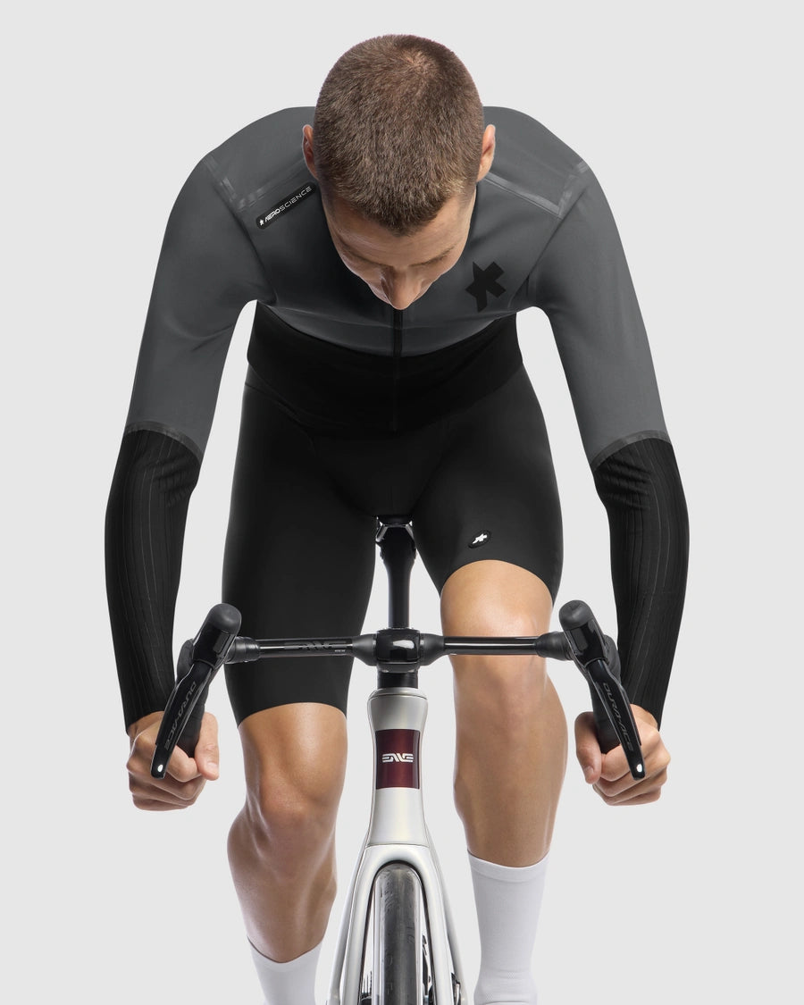 ASSOS EQUIPE RS ALLEYCAT S11 Bunda Grey