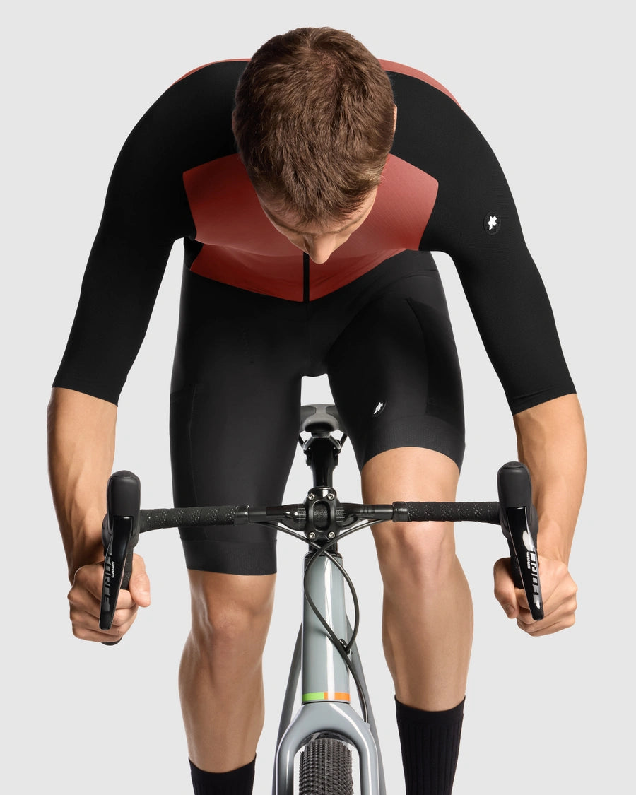 ASSOS TACTICA T5 Dres s krátkým rukávem hnědý