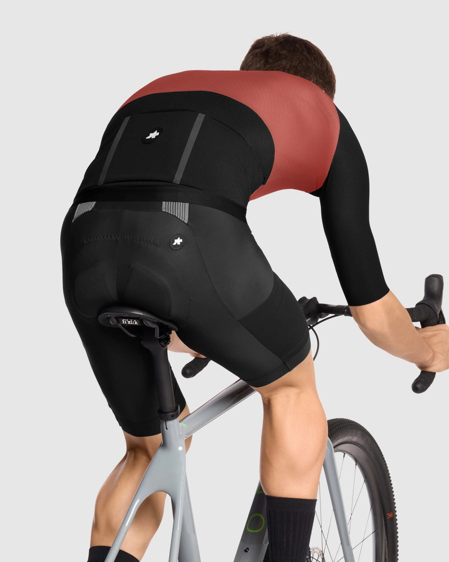 ASSOS TACTICA T5 Dres s krátkým rukávem hnědý