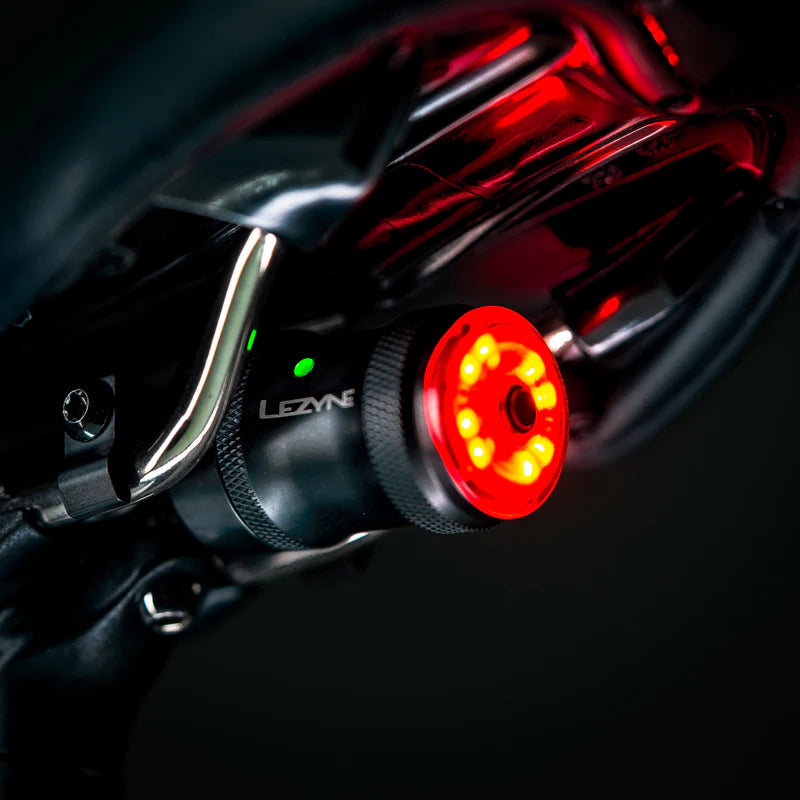 Oświetlenie tylne LEZYNE SADDLE Ai ALERT 250
