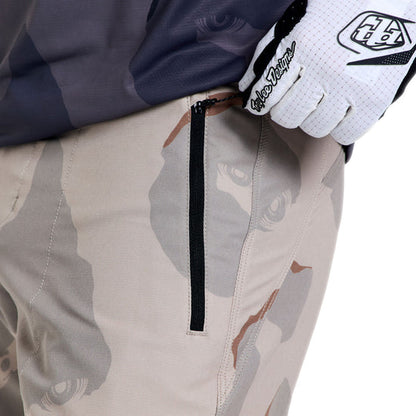 Short TROY LEE DESIGNS SKYLINE PRO FLOW CAMO Pumice avec Liner BN3TH