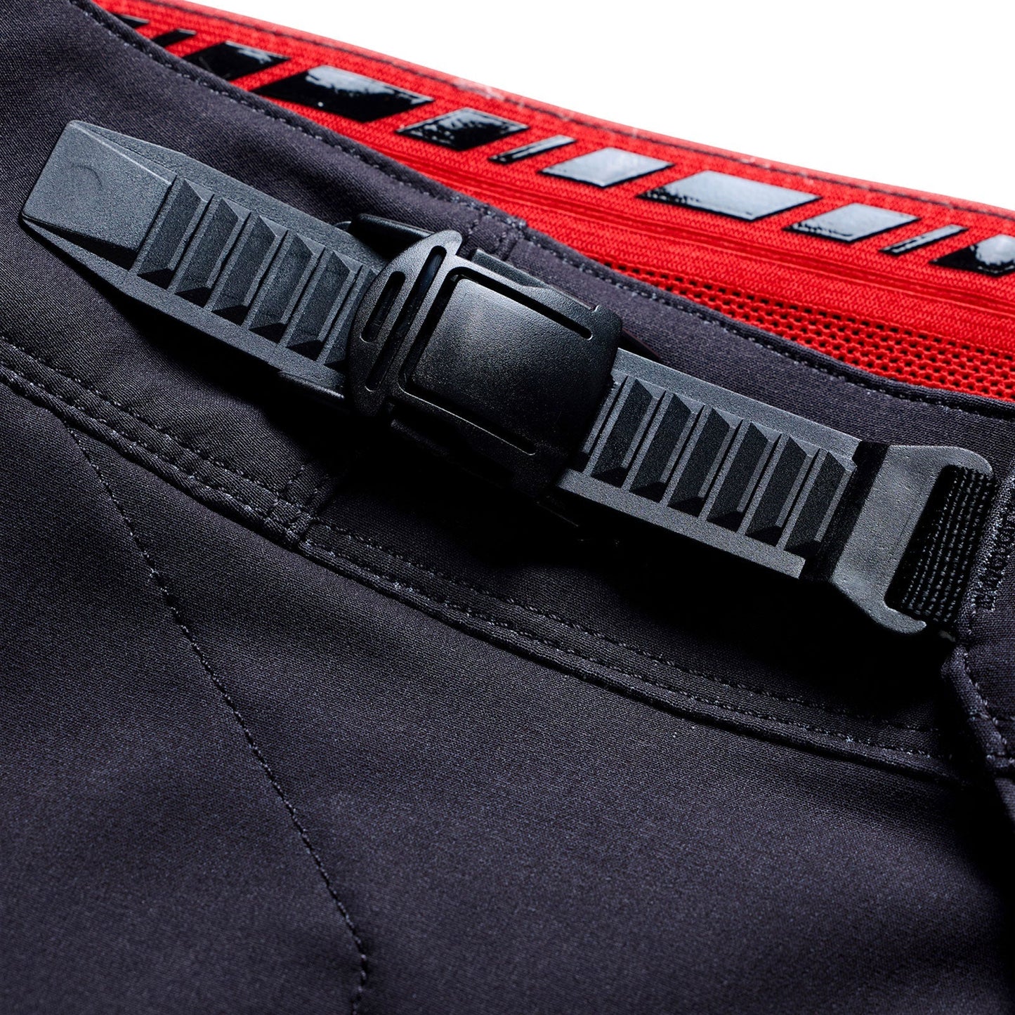 TROY LEE DESIGNS SKYLINE PRO MONO Carbon Shorts med foring BN3TH