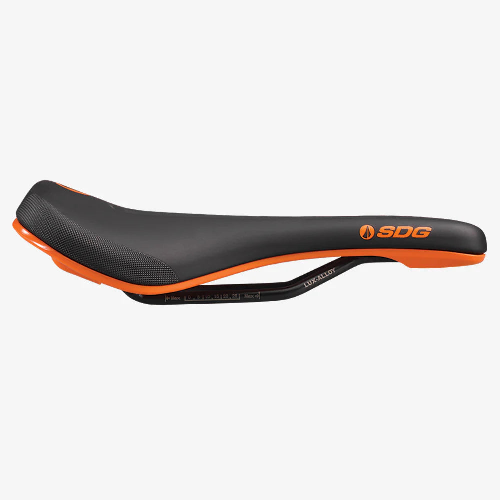 Selle SDG BEL-AIR V3 MAX Rails Lux-Alloy Noir/Orange