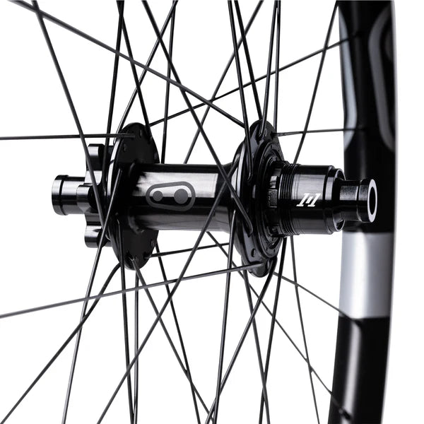 CRANKBROTHERS SYNTHESIS Aluminium 2.0 DH Ratchet 29" 12x148 mm Boost zadní kolo