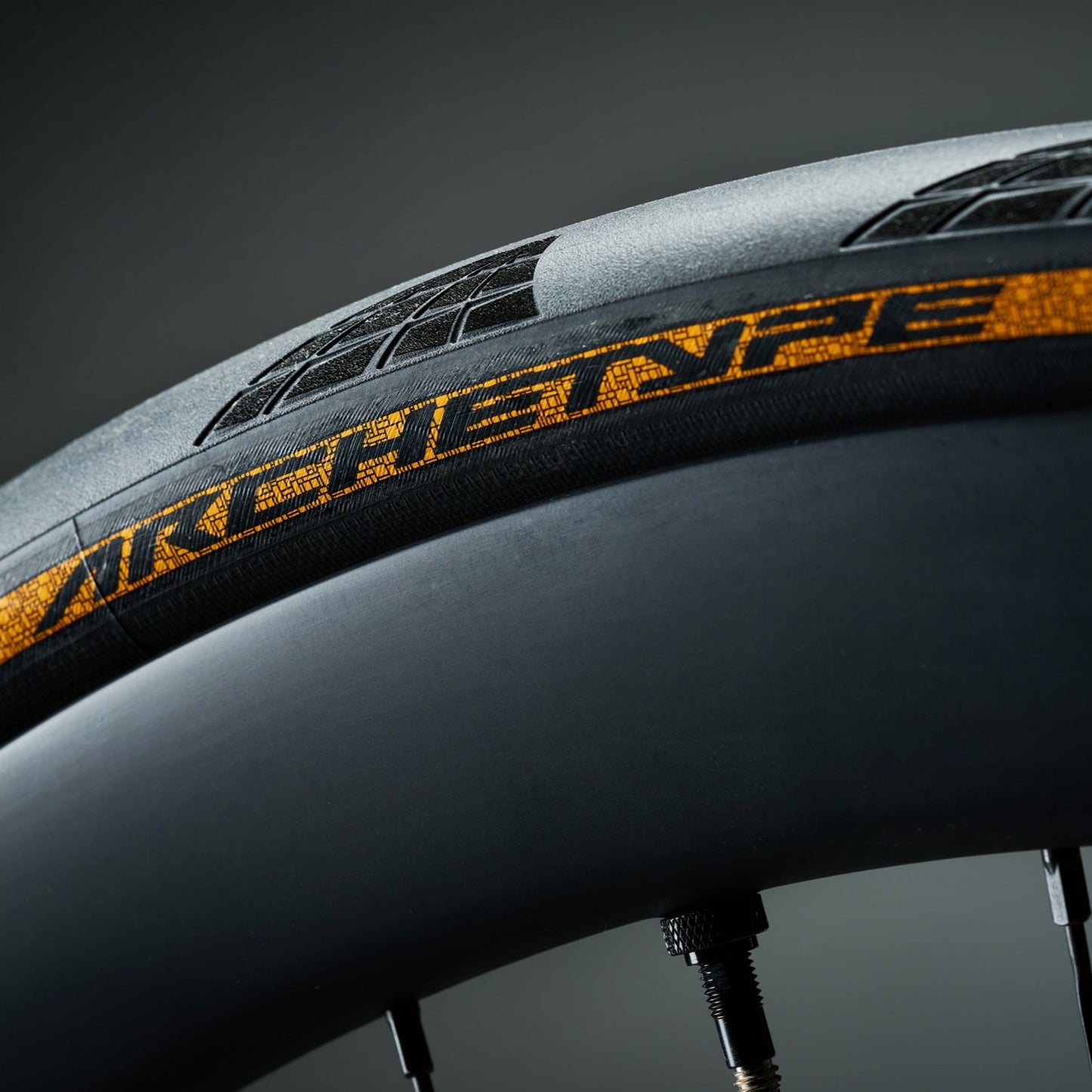 Pneu CONTINENTAL ARCHETYPE TDF 2025 700x30c Tubeless Ready Noir - Édition Limitée
