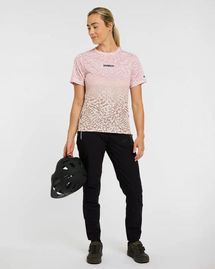 Damska koszulka z krótkim rękawem DHARCO PRISCILLA w kolorze beżowym