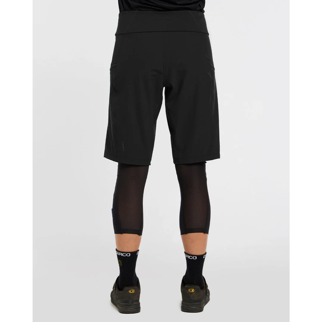 Damskie spodenki DHARCO TRAIL Shorts Black