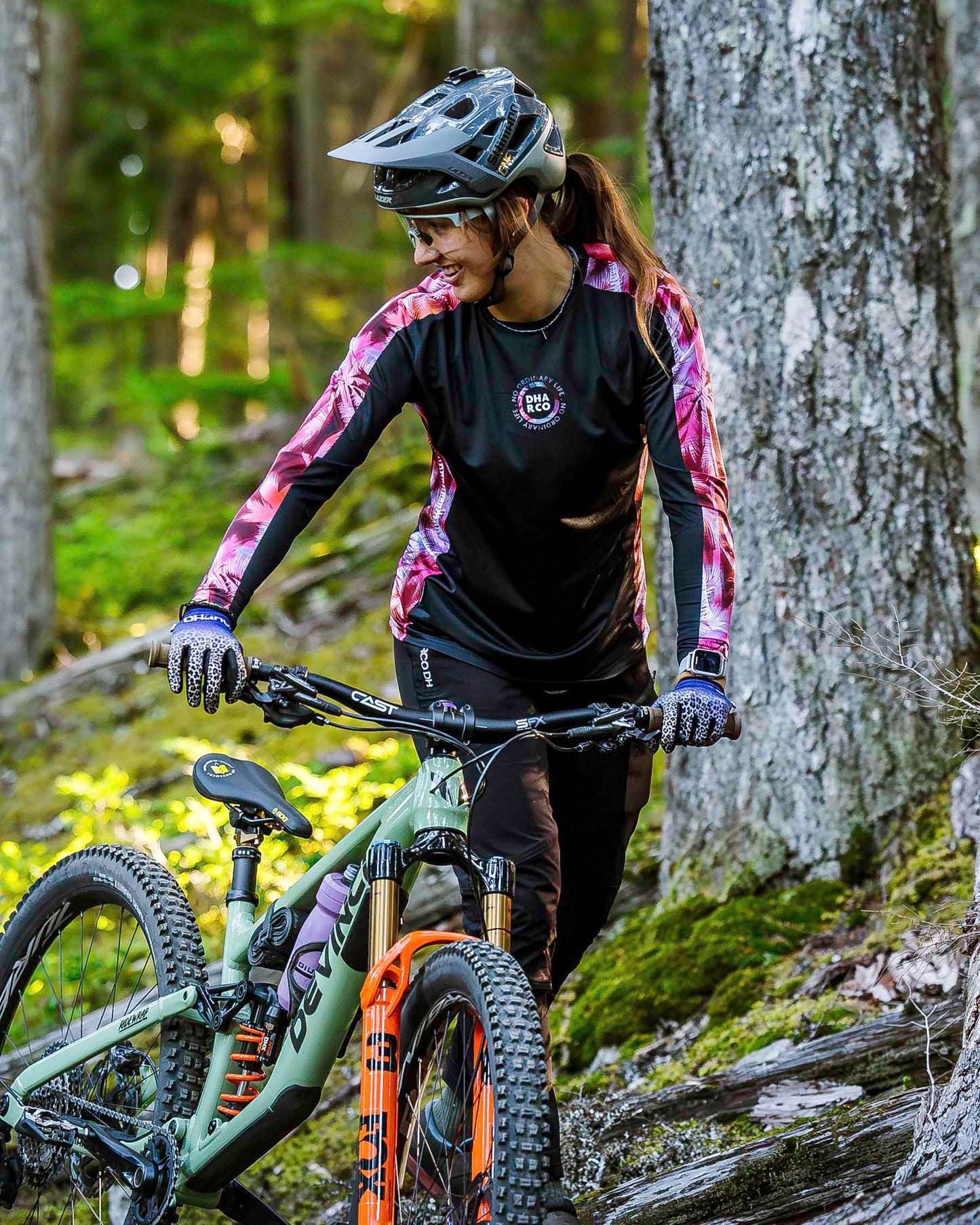 Dámský dres DHARCO RACE NEBULA s dlouhým rukávem Black/Pink