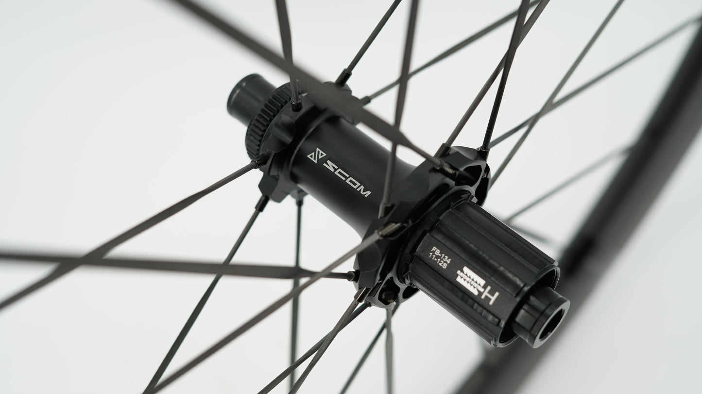 Pár kol SCOM RACE Tubeless Ready (Center Lock)