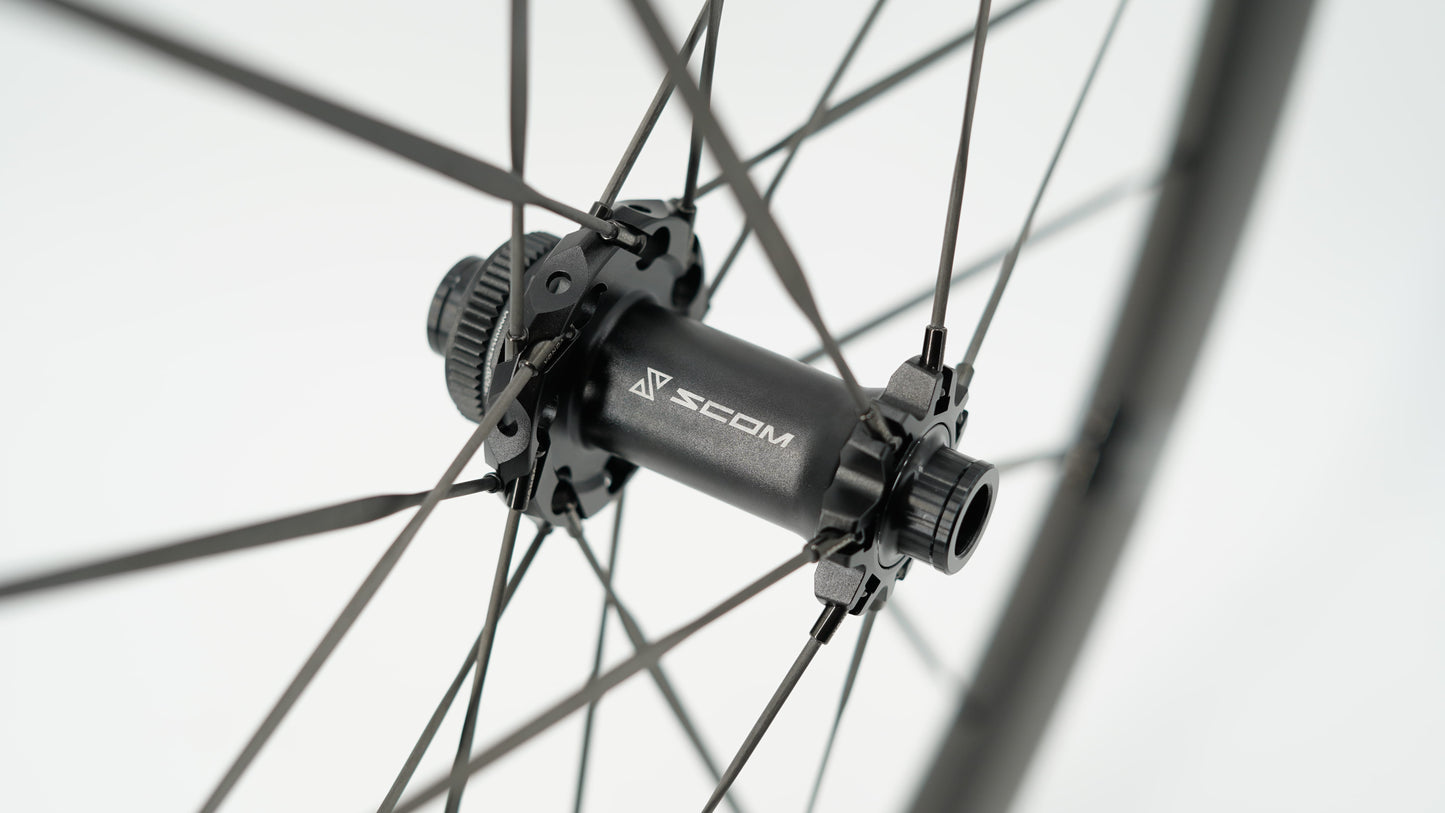 Pár kol SCOM RACE Tubeless Ready (Center Lock)