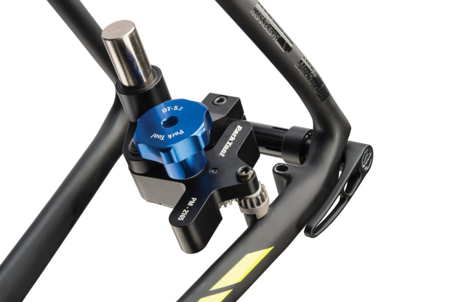 Park Tool DT-5.2 surfaçant un support flat mount arrière