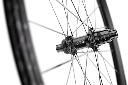 Détail rayons DT Swiss G 1800 SPLINE