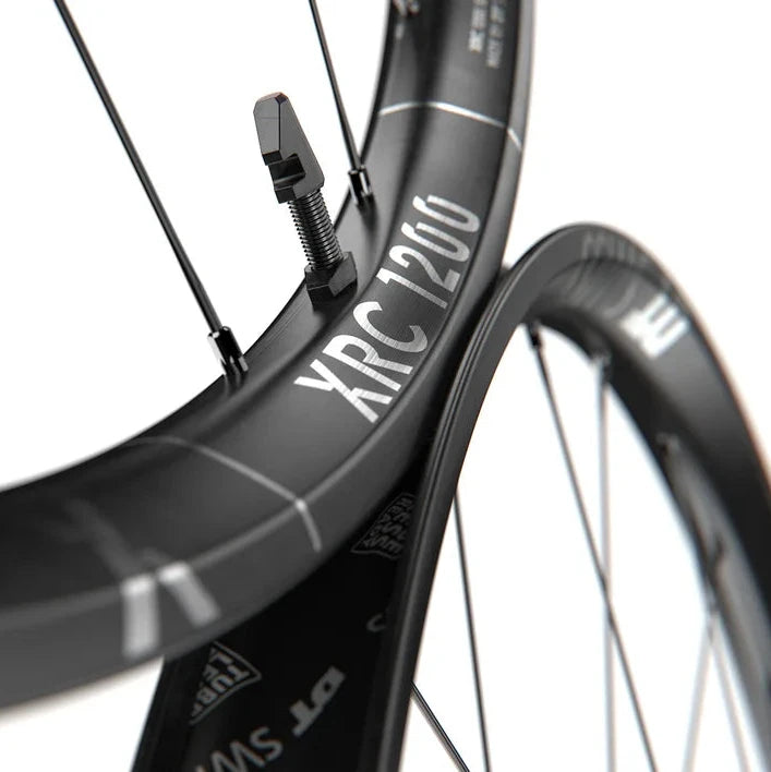 DT SWISS XRC 1200 SPLINE 29" 30 mm 15x110 mm přední kolo