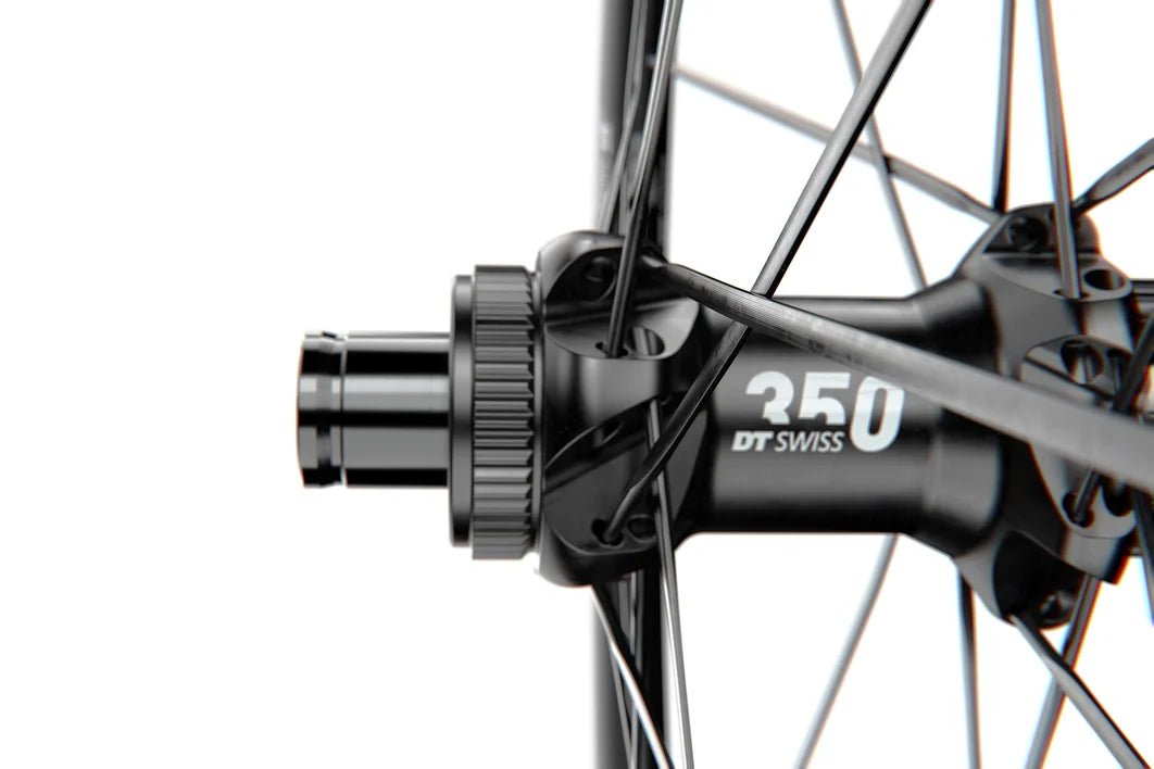 Zadní kolo DT SWISS PR 1600 SPLINE 23 DIC Tubeless Ready (Center Lock)