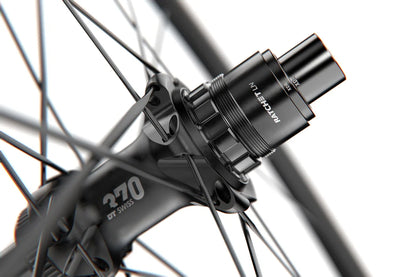Roue Arrière DT SWISS P 1800 SPLINE 23 DISC Tubeless Ready (Center Lock)