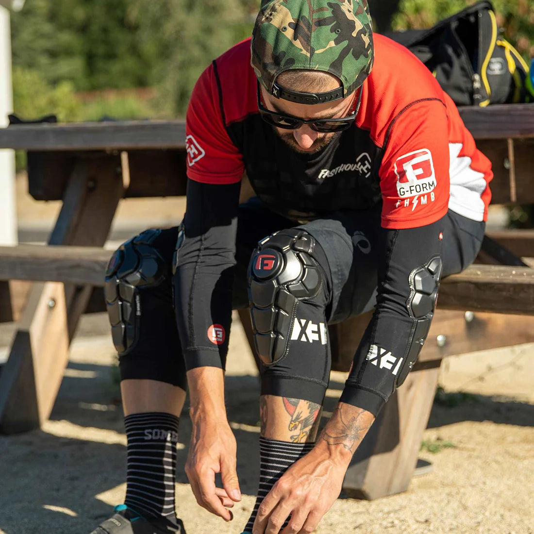 G-FORM PRO-X3 Nakolanniki czarny mat