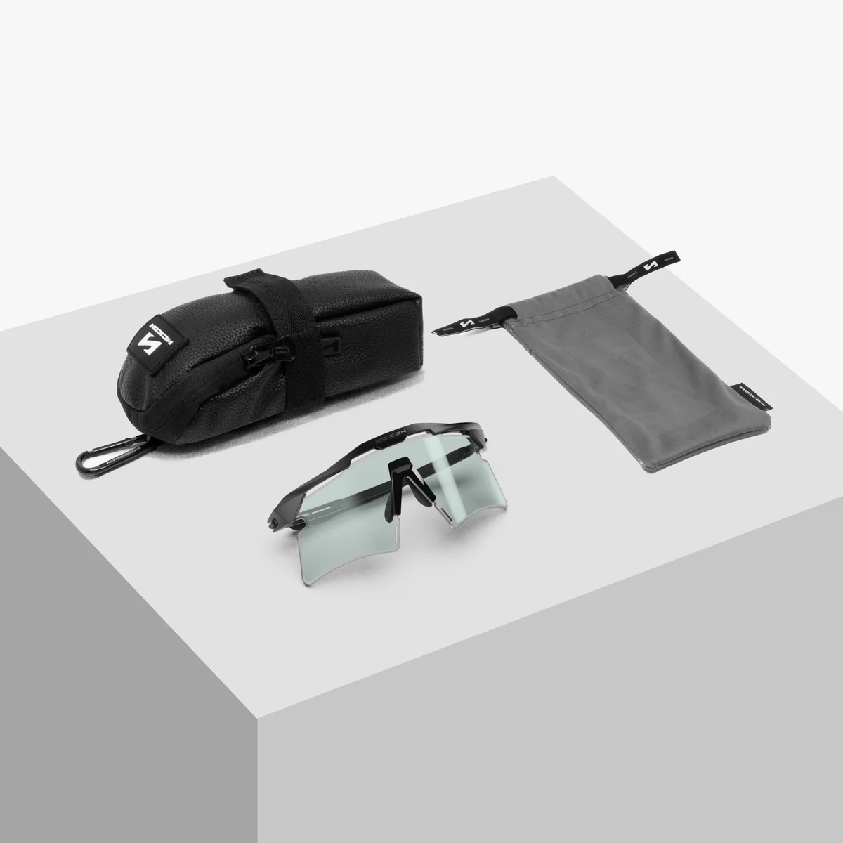 SCICON AEROSHADE 2.0 TITANIUM Hvid metalbrille Blågrøn fotokromisk linse