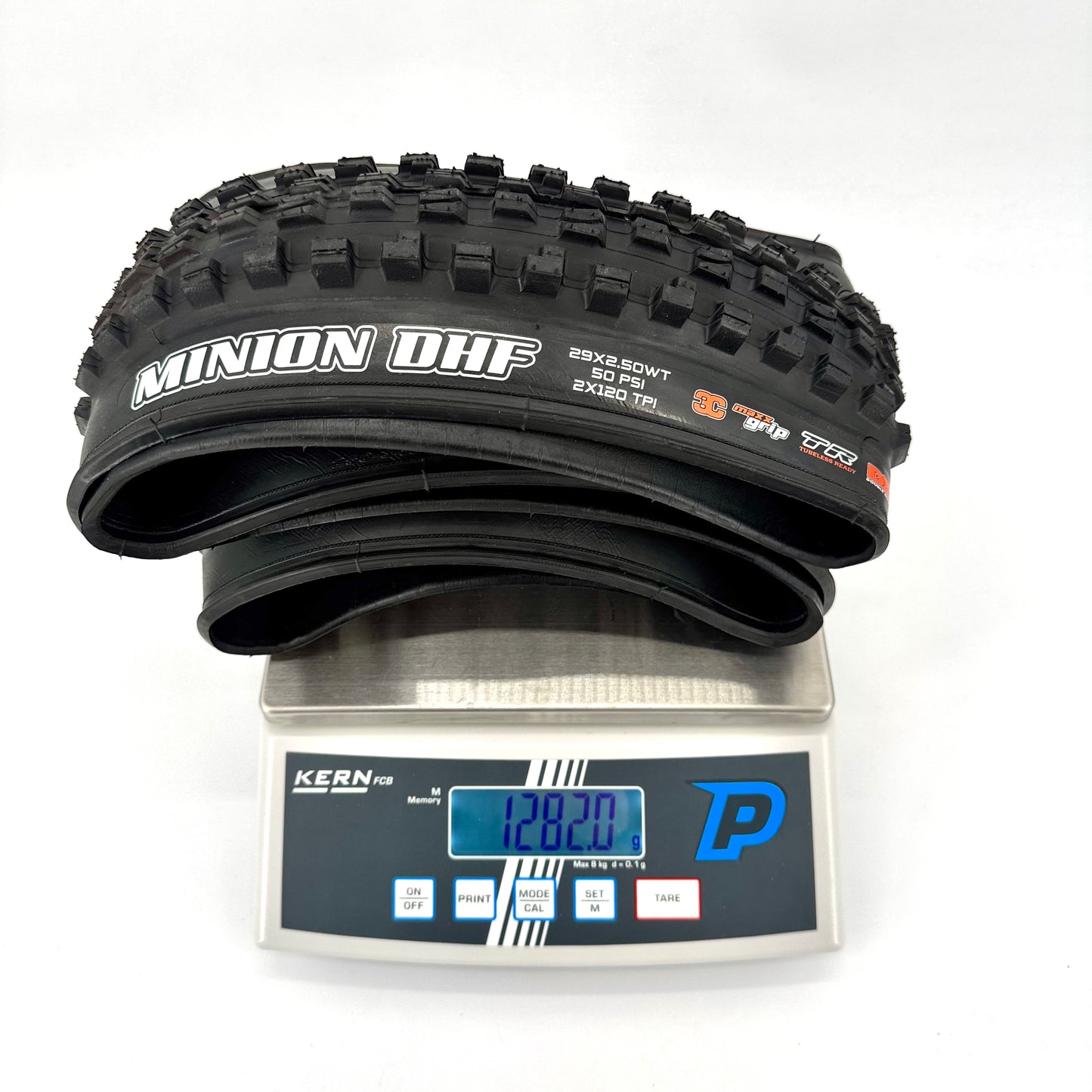 Pneu MAXXIS MINION DHF 29x2.50 WT Double Down 3C MaxxGrip Tubeless Ready Souple Noir