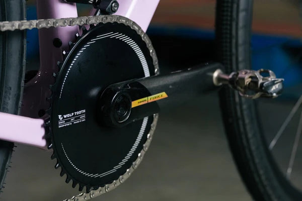 Mono 9/10/11/12V WOLF TOOTH Aero řetězový kroužek s přímou montáží