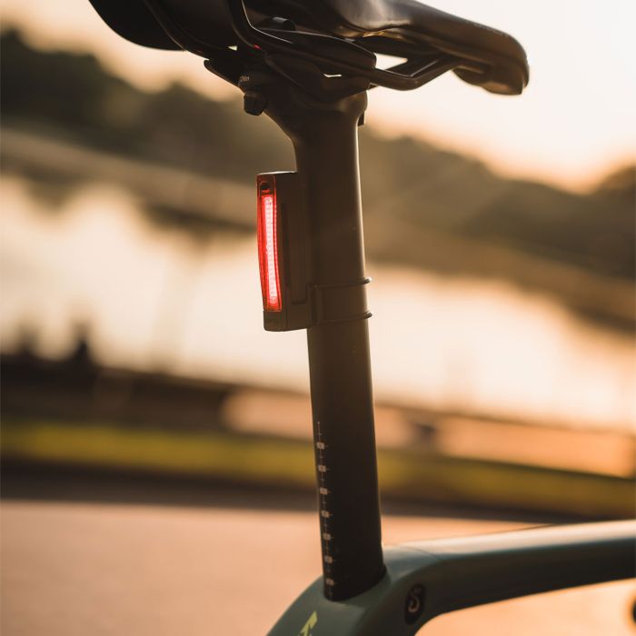 KNOG PLUS REAR-baklampa, 20 lumen, svart