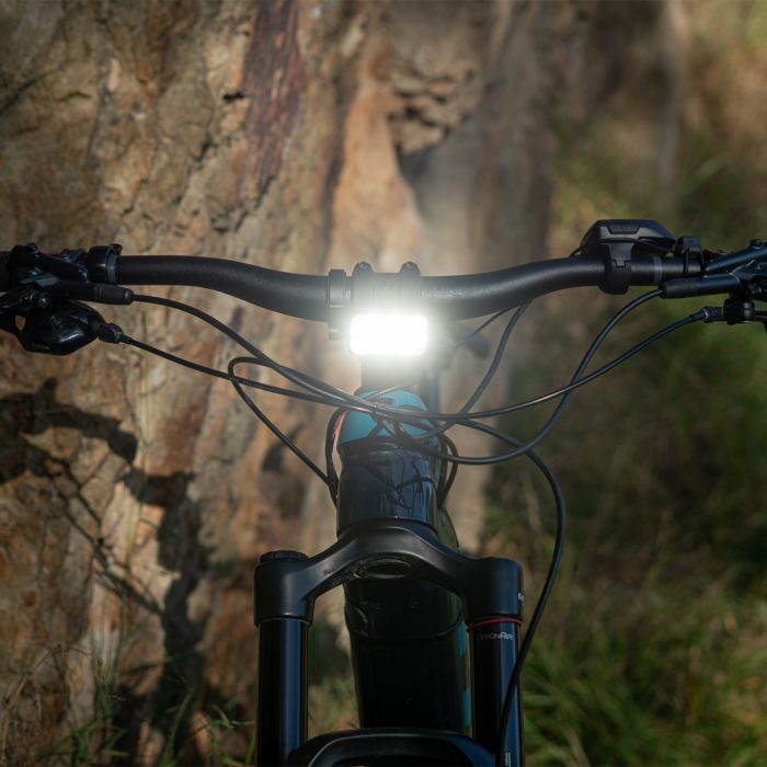 Přední světlo KNOG BLINDER E 1800