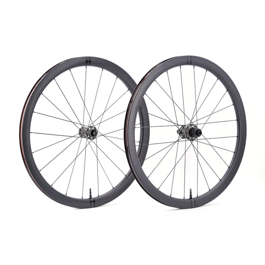 Pár kol SCOM AERO Tubeless Ready (Center Lock)