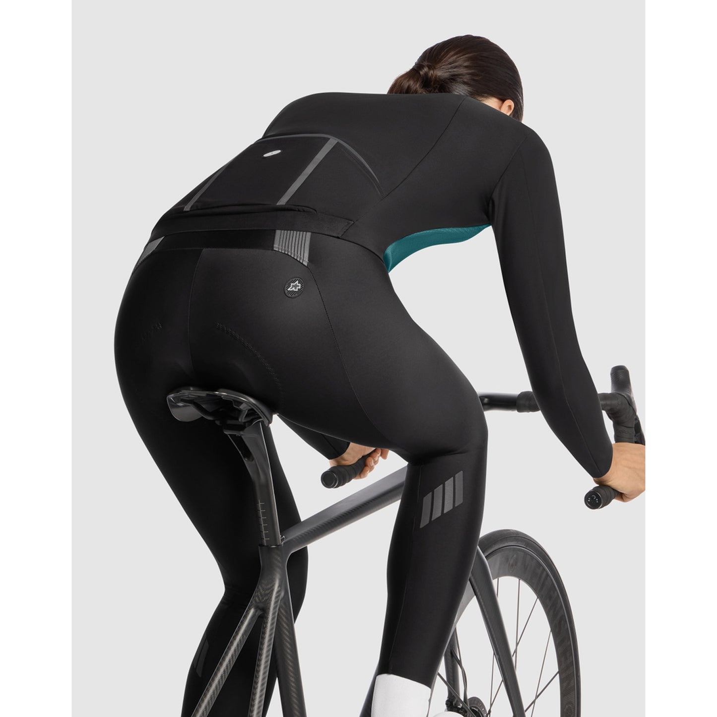 ASSOS UMA GT HASHOOGI S11 Foundation grøn jakke til kvinder