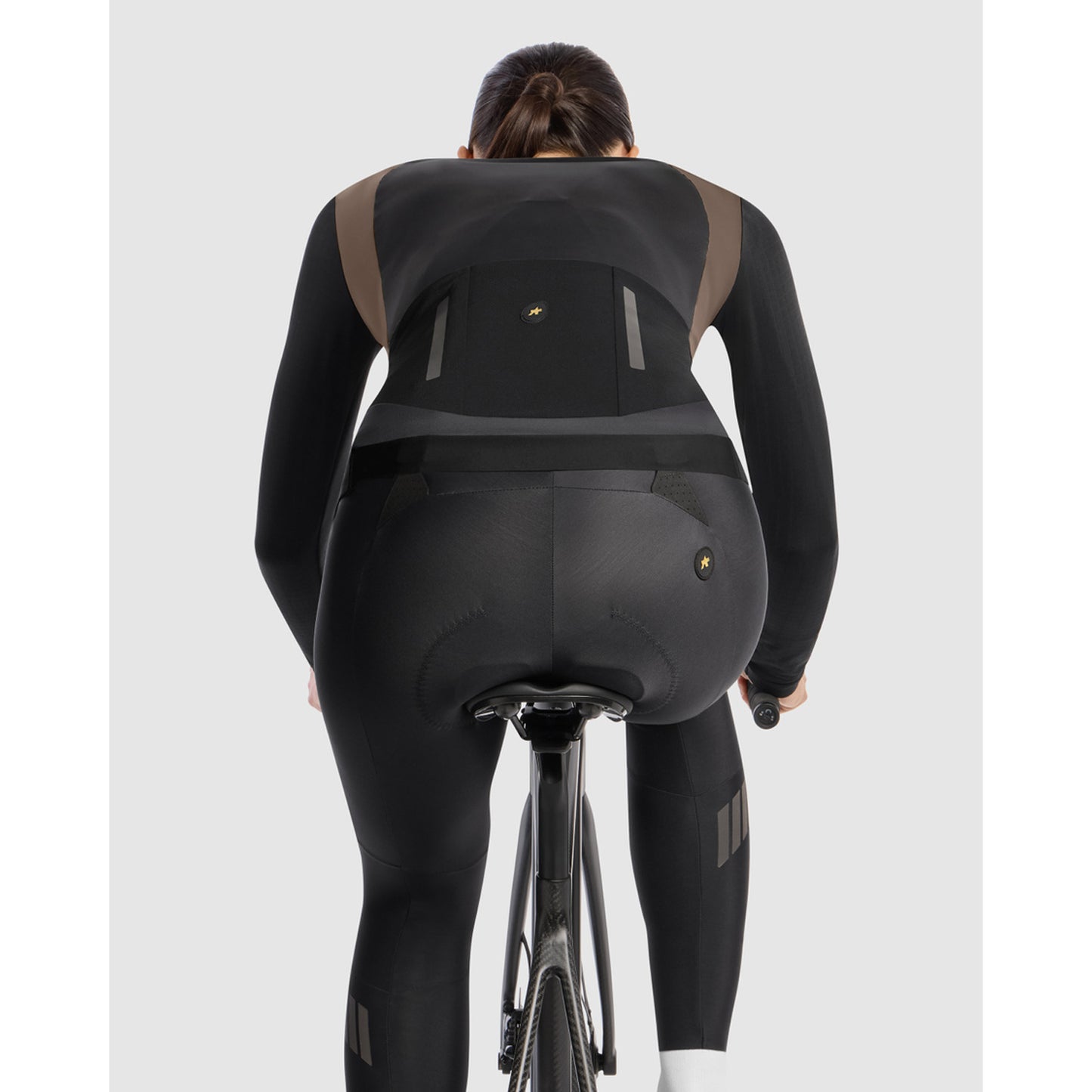 ASSOS UMA GTV S11 Dámská bunda Terra Sand
