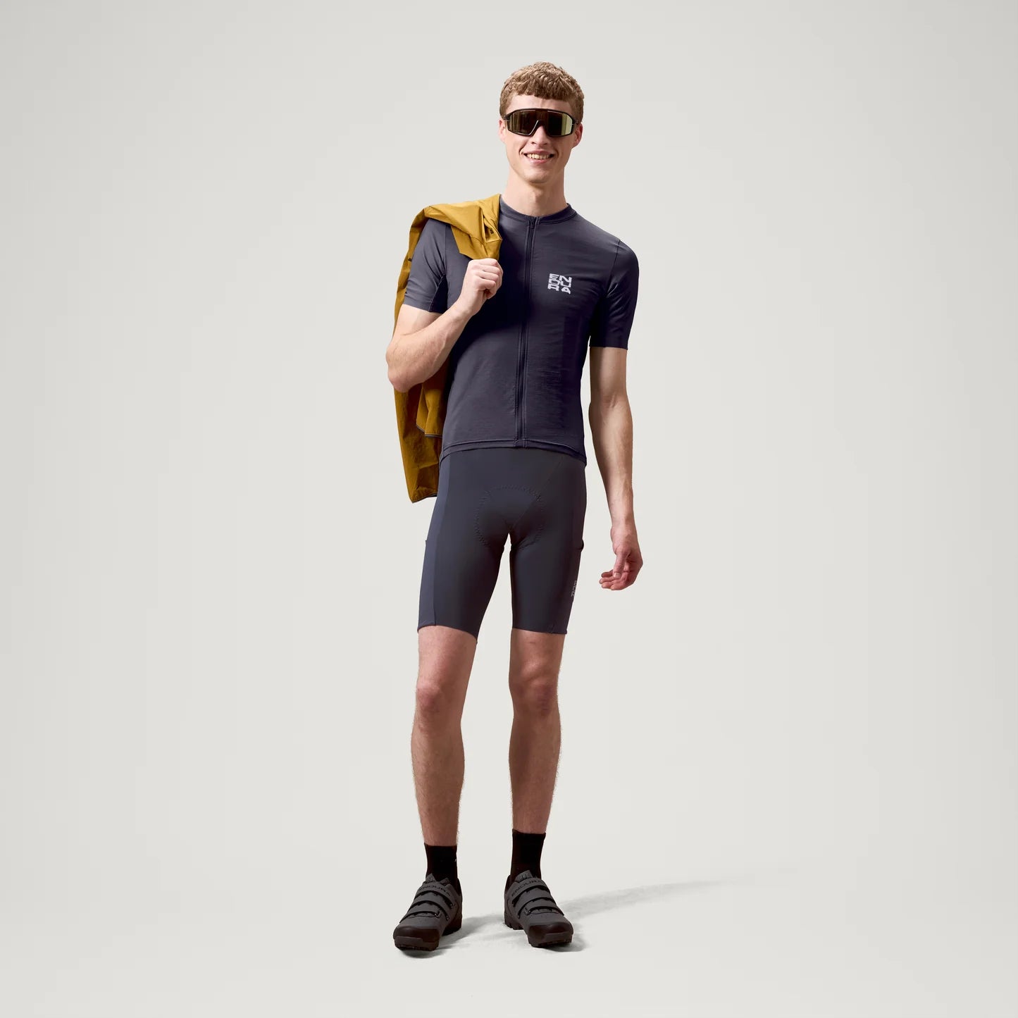 ENDURA ALLTRACK RIDE Kortärmad kolfibertröja Grå