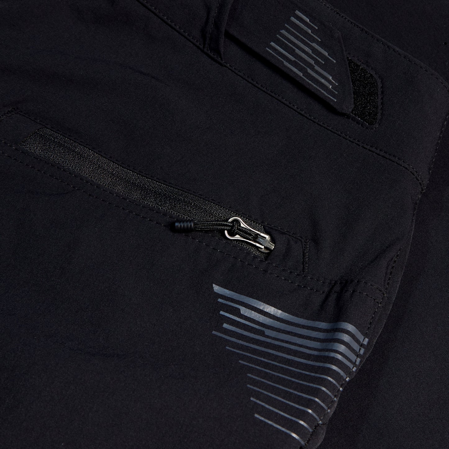 Damskie spodenki ENDURA SINGLETRACK LITE w kolorze czarnym