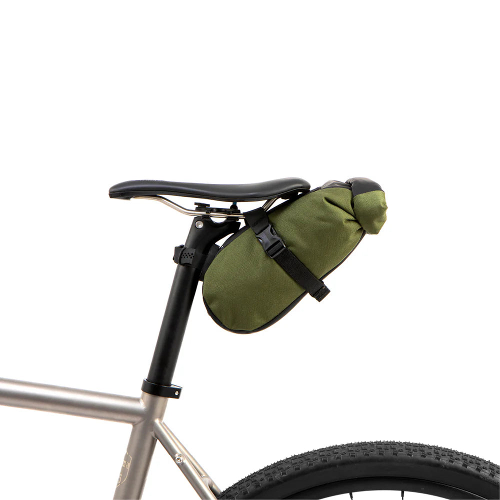Sedlová brašna RESTRAP SADDLE PACK 2,5 l, olivová
