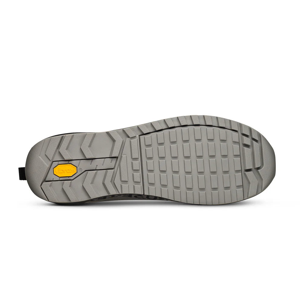 Buty do kolarstwa górskiego FIZIK TERRA ERGOLACE GTX FLAT, szaro-czarne