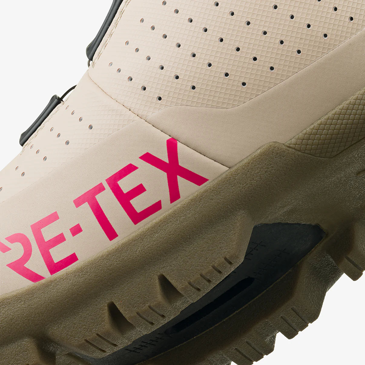 FIZIK TERRA ARTICA GTX X5 vinter-mountainbike-sko, beige/sort