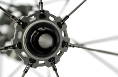 Paires de Roues SCOM ULTRA 62 Tubeless Ready (Center Lock)