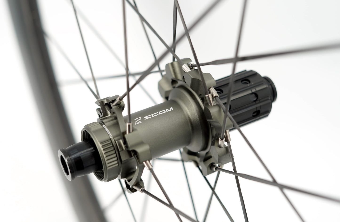 Pár kol SCOM ULTRA 62+ Tubeless Ready (Center Lock)