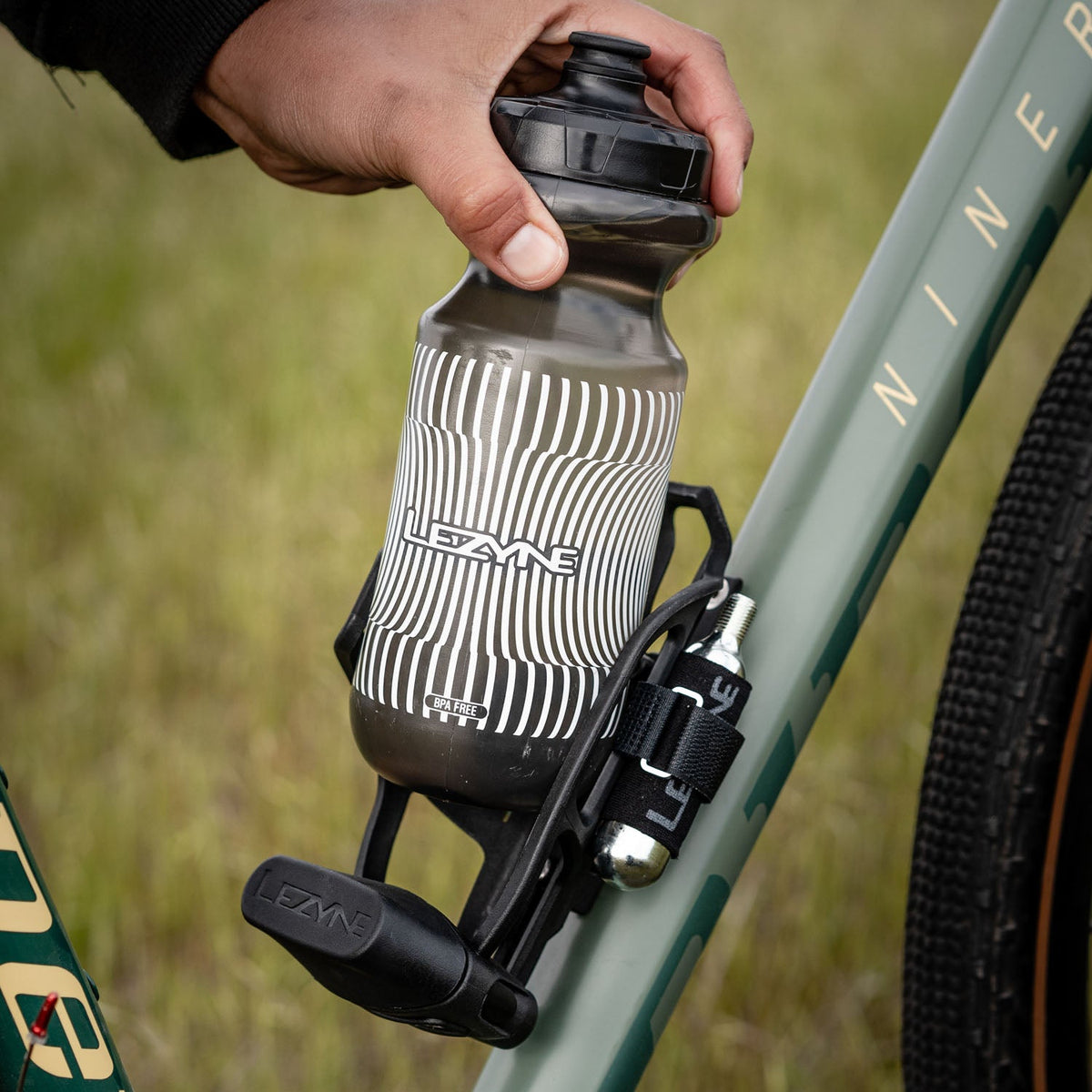 Bidon LEZYNE FLOW BOTTLE Gris