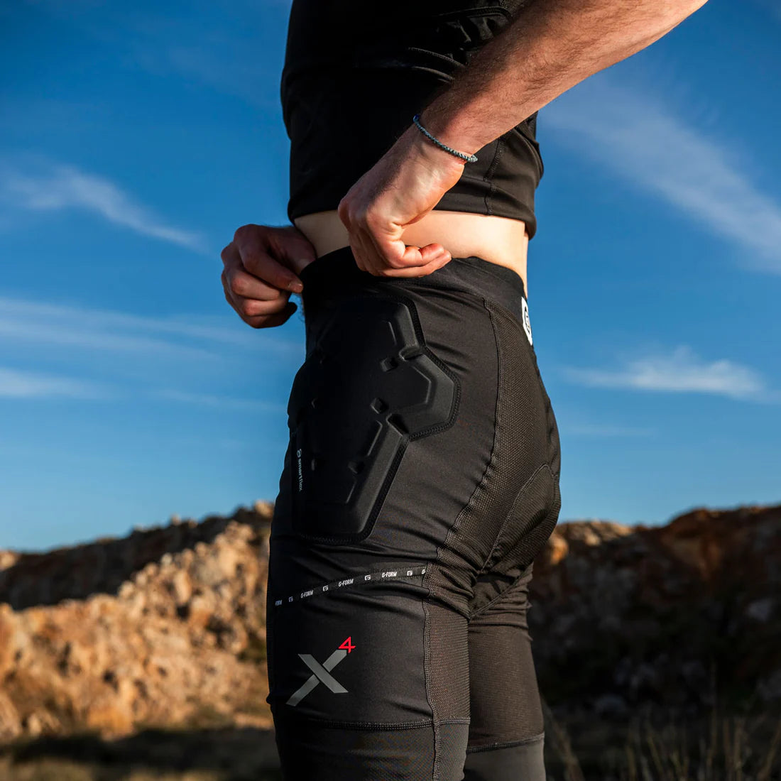 Spodenki ochronne G-FORM PRO-X4 czarne