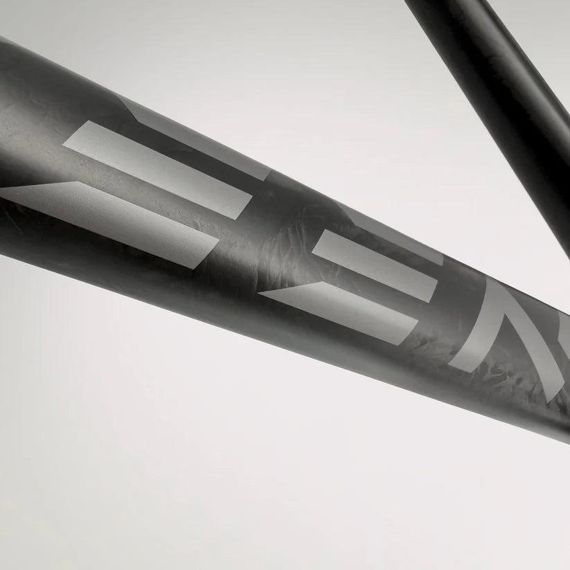 Zestaw: rama ZEEN SUPERLITE + kierownica ZEEN ROAD COMBO