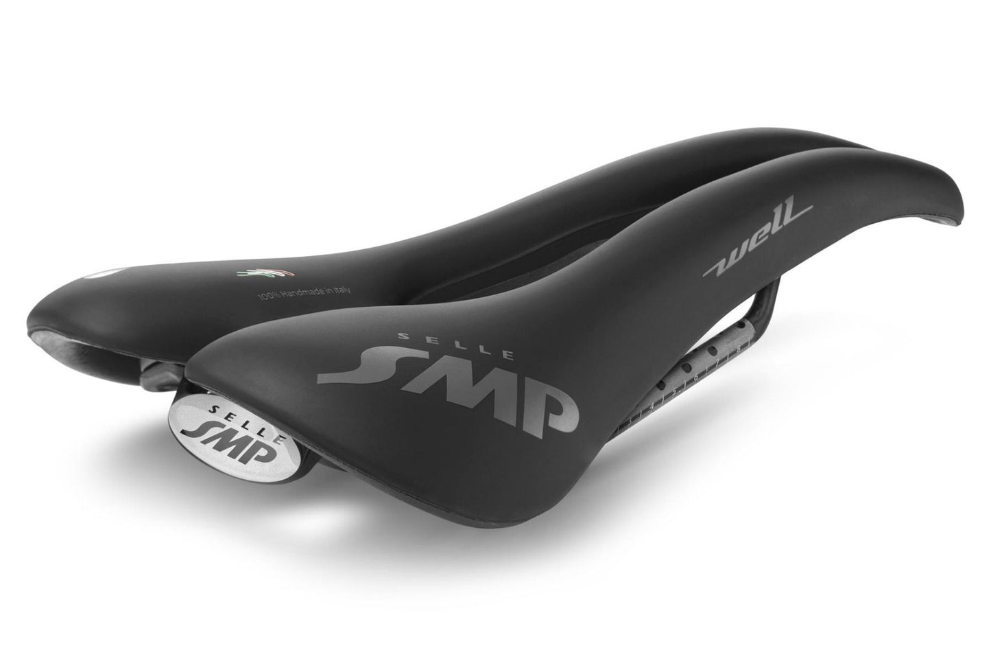 Selle SMP WELL Largeur 144mm Rails Carbone Noir