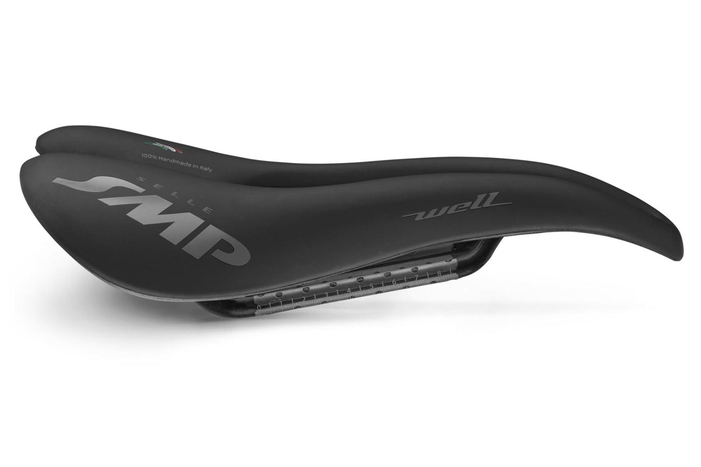 Selle SMP WELL Largeur 144mm Rails Carbone Noir