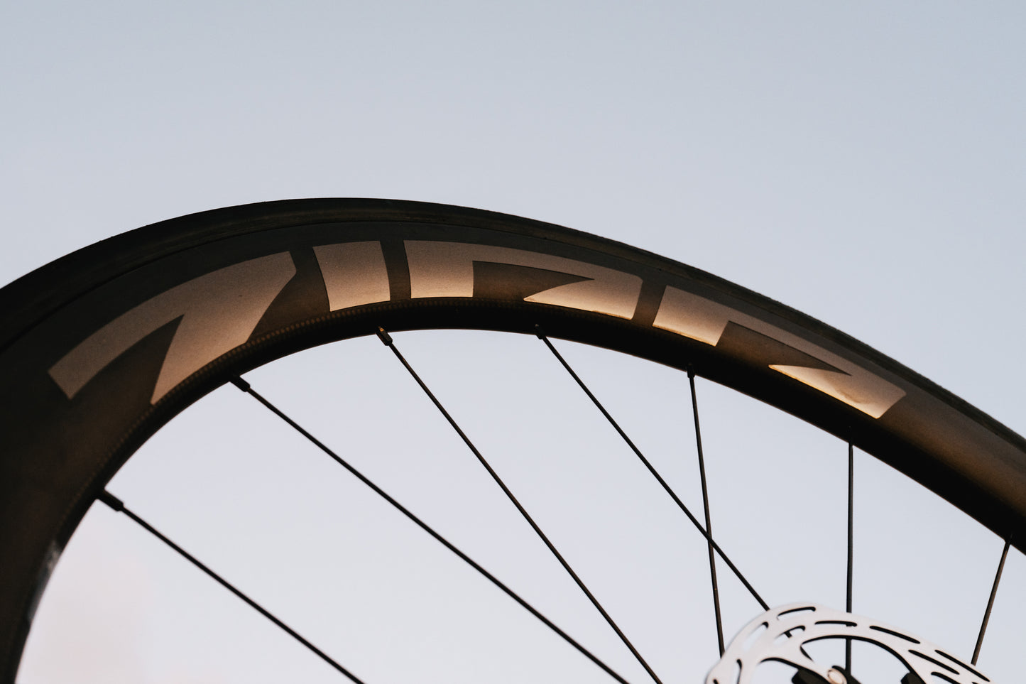 Koło tylne ZIPP 404 S A1 czarne