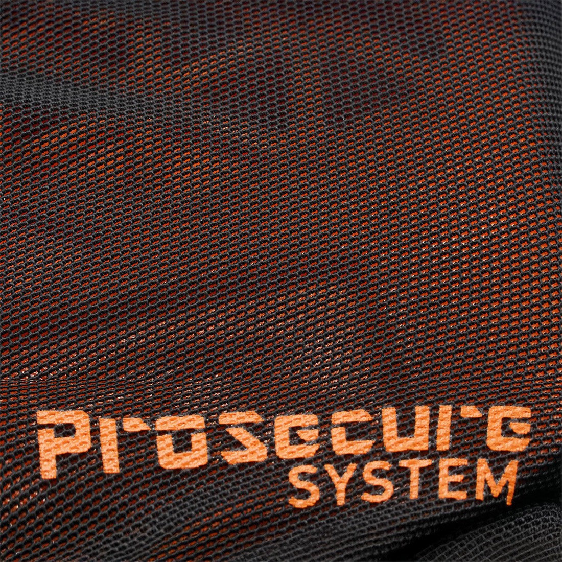 RACER ALPHA EVO hrudní plát černý