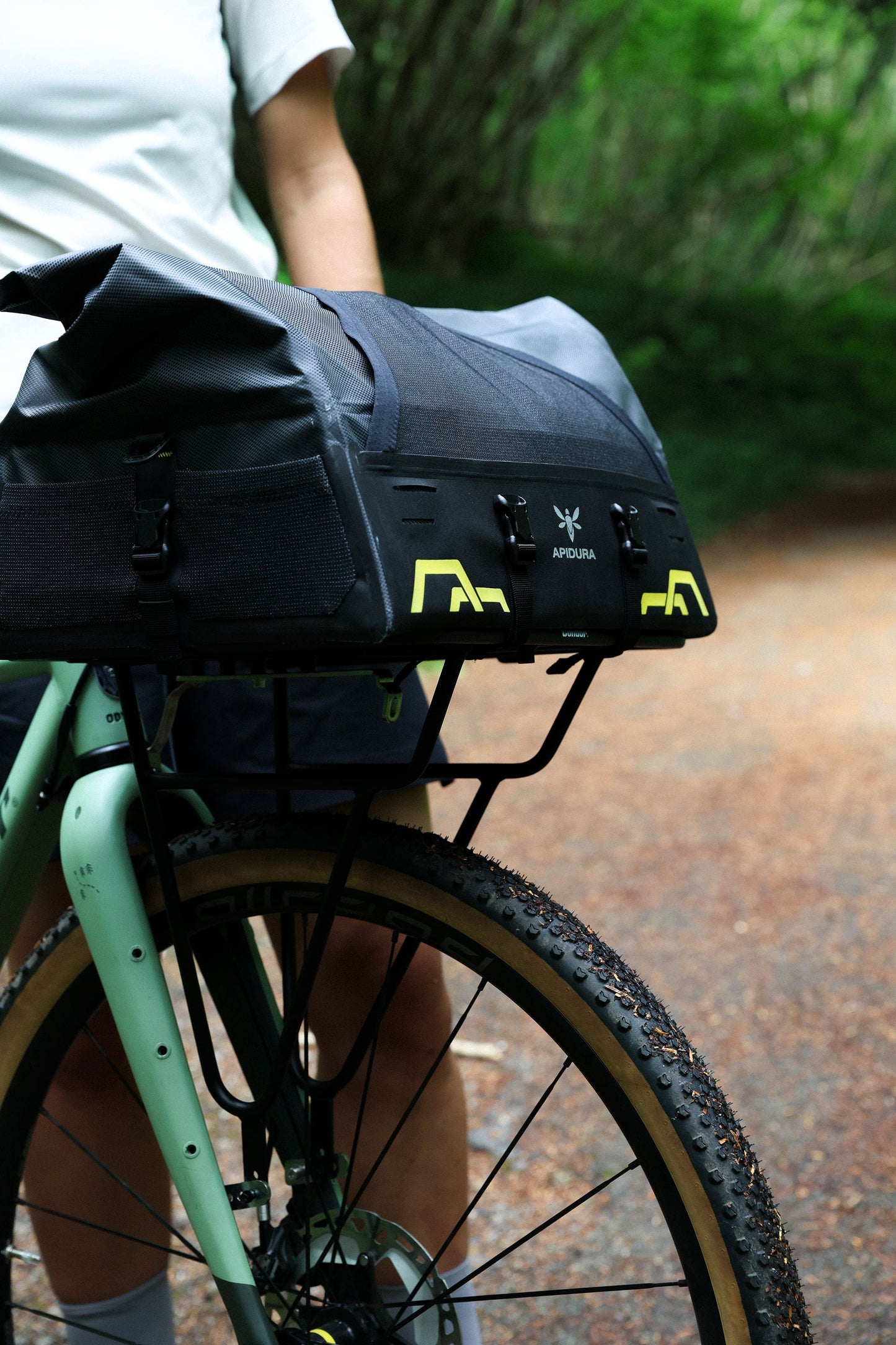 Sacoche de Guidon APIDURA EXPEDITION FRONT RACK PACK 20 L Noir