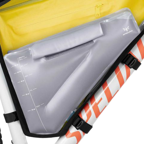 Rámové pouzdro na vodu APIDURA FRAME PACK HYDRATATION BLADDER 3 L