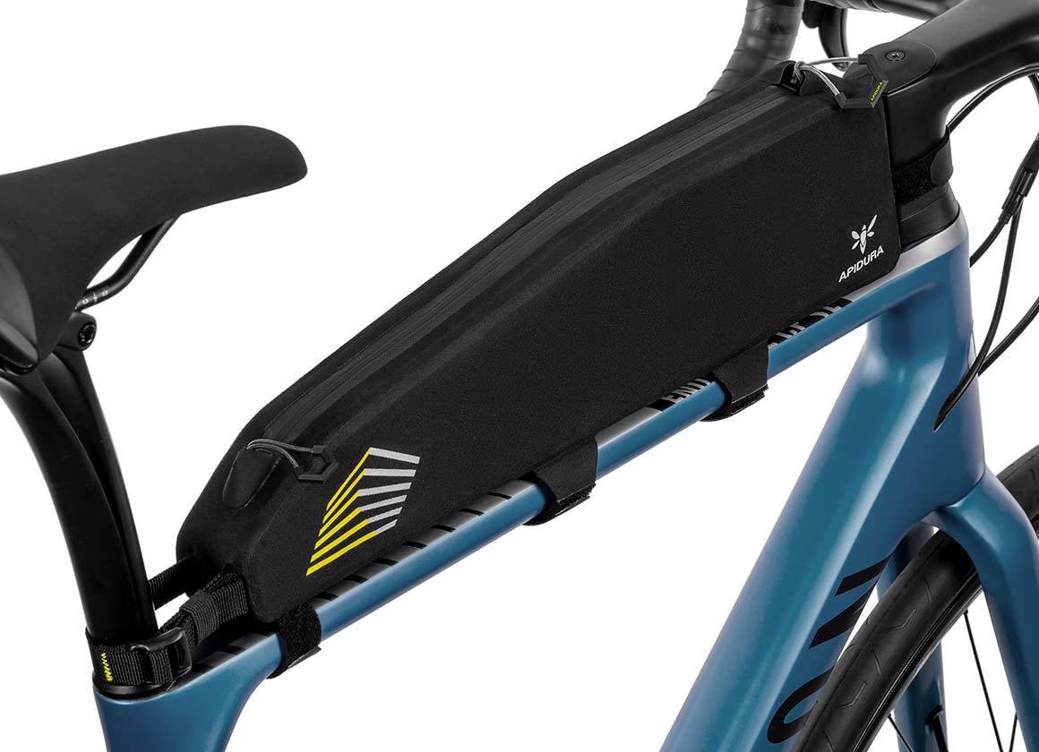 APIDURA RACING LONG TOP TUBE PACK 2 L Torba na ramę czarna