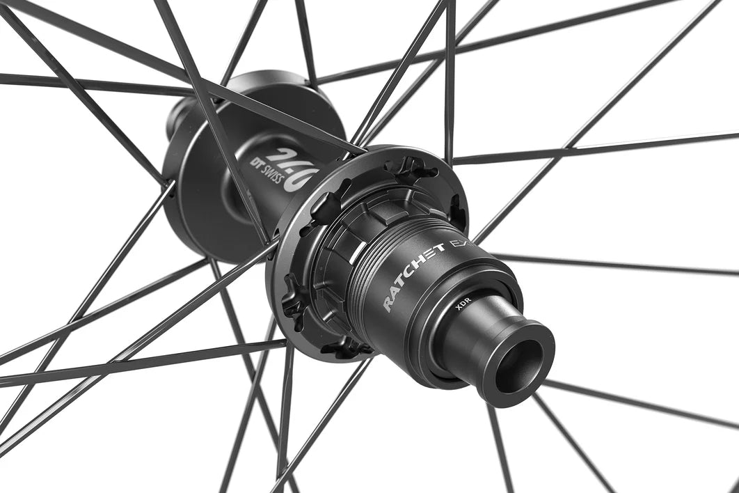 Zadní kolo DT SWISS ERC 1400 DICUT 45 DISC Tubeless Ready (Center Lock)