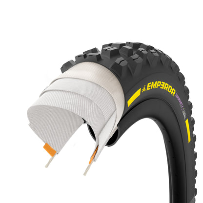 Pneu PIRELLI SCORPION EMPEROR 27.5x2.40 Soft DualWall Tubeless Ready Souple Noir/Jaune Team Edition